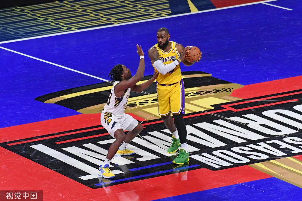 备受瞩目的 备受瞩目的